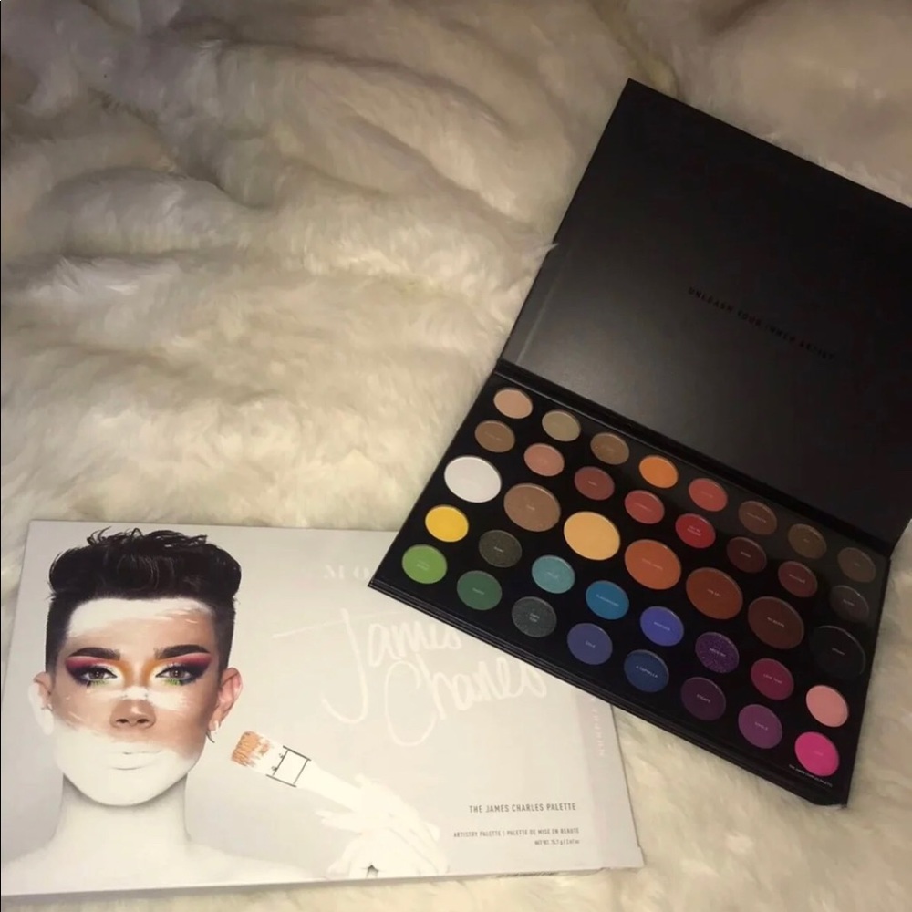 Morphe x James Charles eyeshadow palette